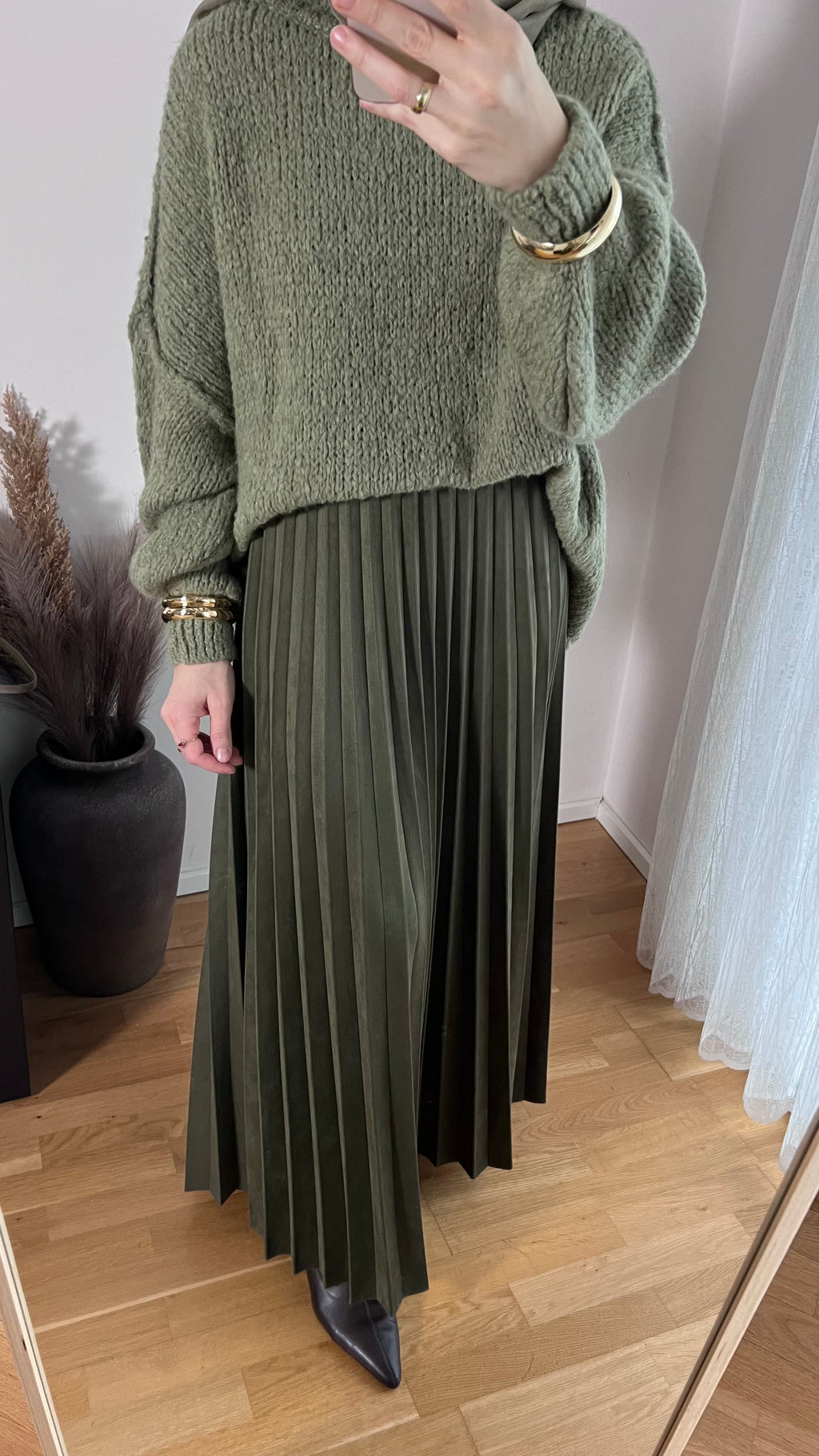 Faltenrock in Wildlederoptik