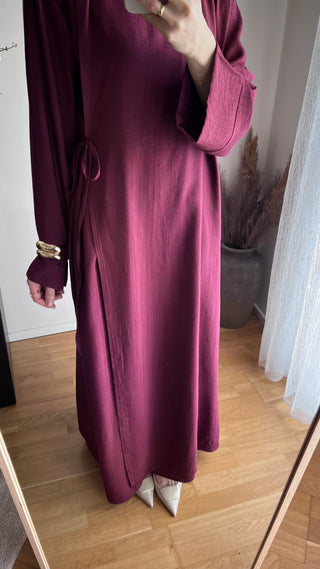 Fließendes Wickelkleid