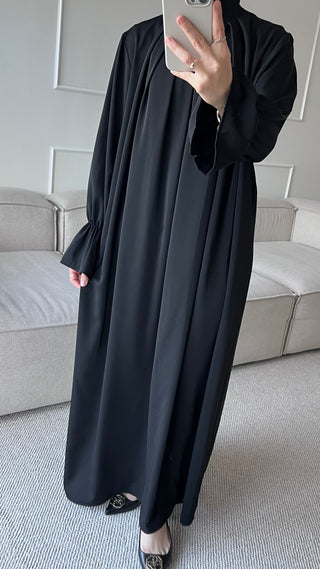 Maxikleid mit Volantärmeln