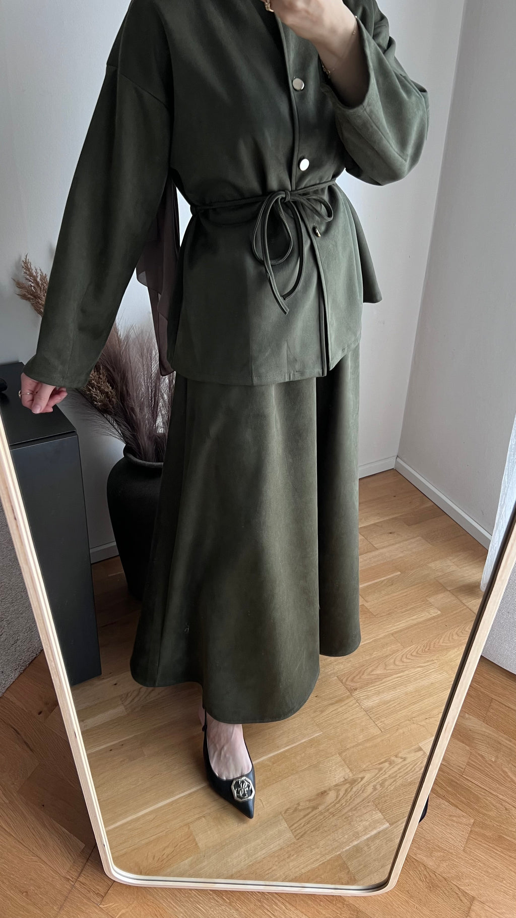 Zweiteiler in Wildlederoptik