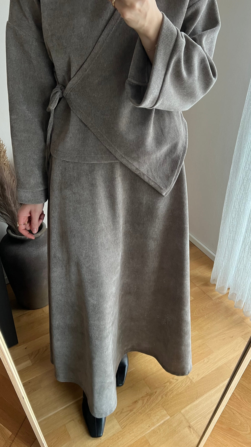 Cord Zweiteiler mit Rock