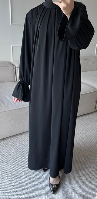Maxikleid mit Volantärmeln
