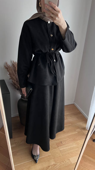 Zweiteiler in Wildlederoptik