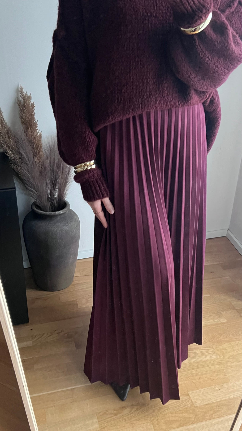 Faltenrock in Wildlederoptik