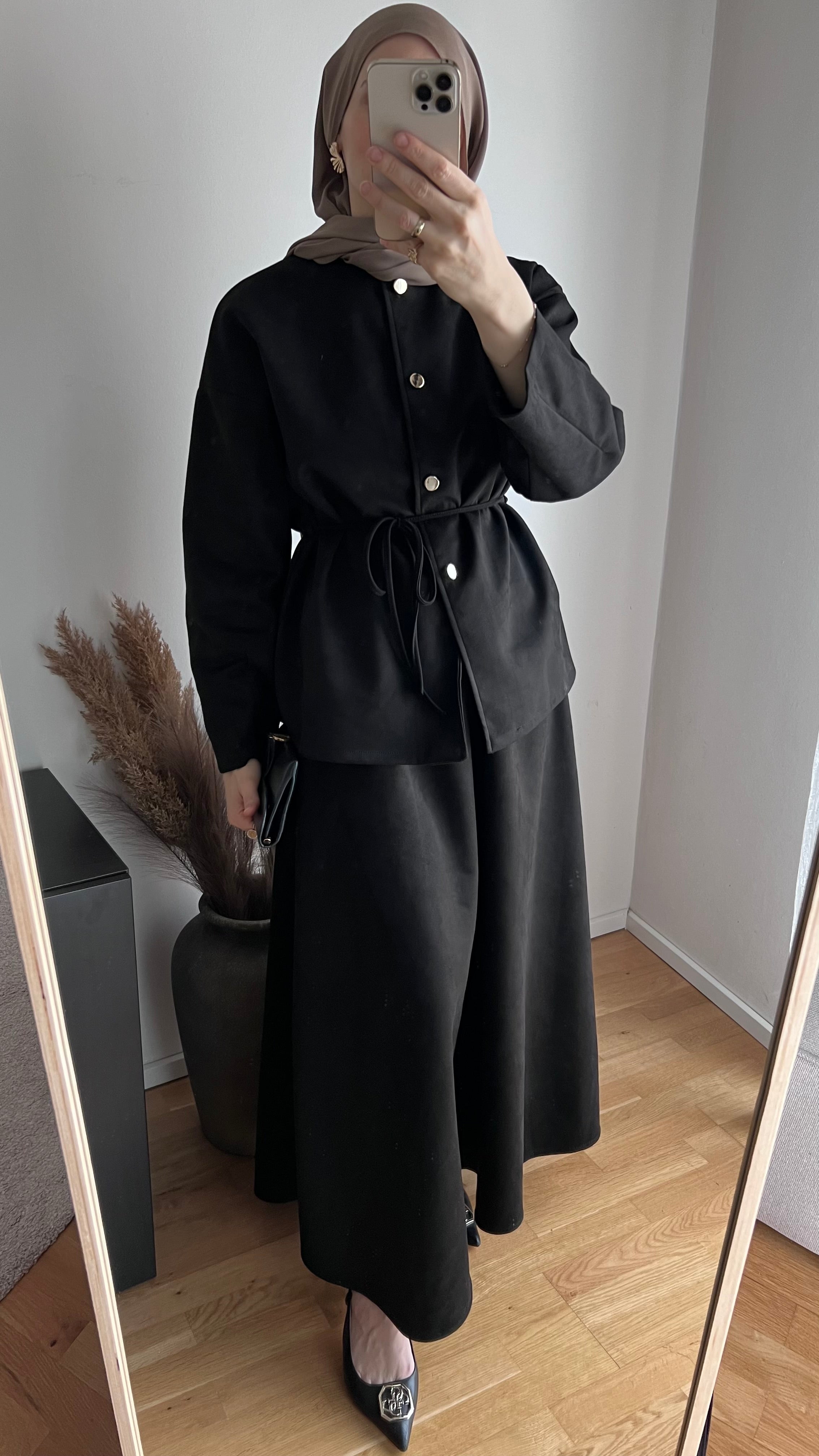 Zweiteiler in Wildlederoptik